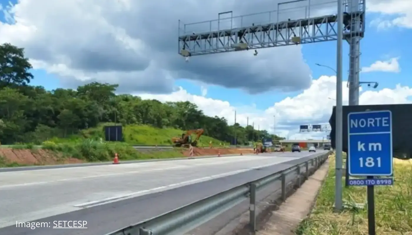 Pesagem de caminhões em movimento em São Paulo