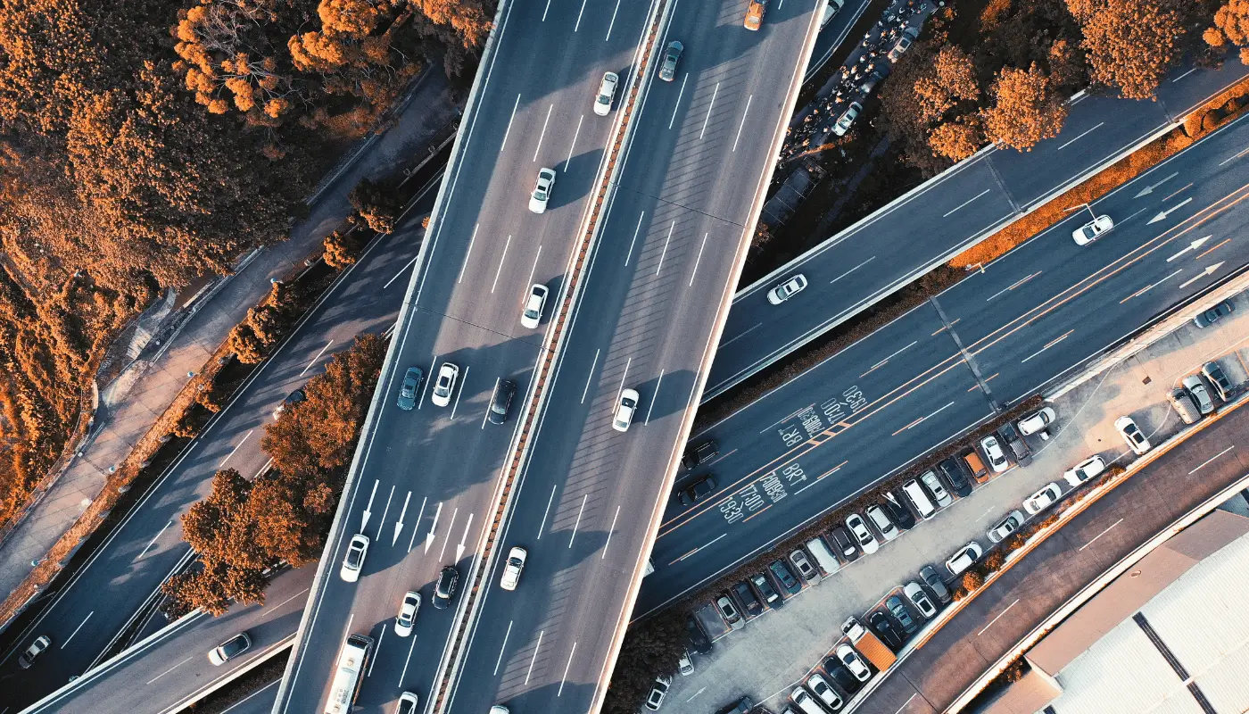 Big Data e mais 3 tendências logísticas da DHL para 2024